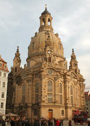 Vor der Frauenkirche